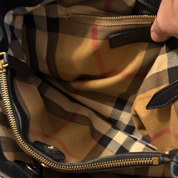 Burberry Black Leather Shoulder Bag with Signature Check Sides - Picture 8 of 8